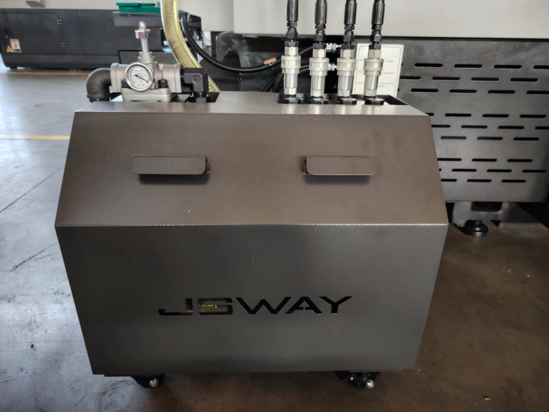 JSWAY D123B Torno suizo CNC con husillo el&eacute;ctrico de 3 ejes Live Tools 